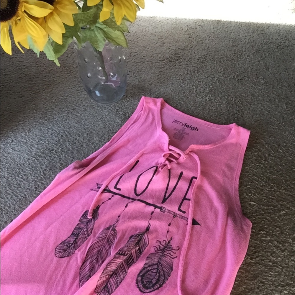 Cute pink love tank